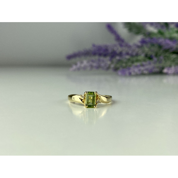 Sky Jewelry Золотое кольцо с Хризолитом и Бриллиантами    Классика