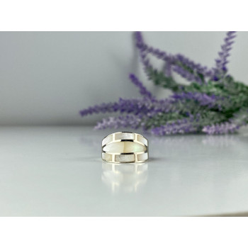 Sky Jewelry Серебряное кольцо с Перламутром