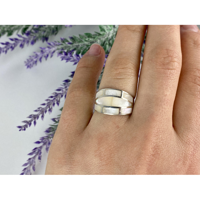 Sky Jewelry Серебряное кольцо с Перламутром