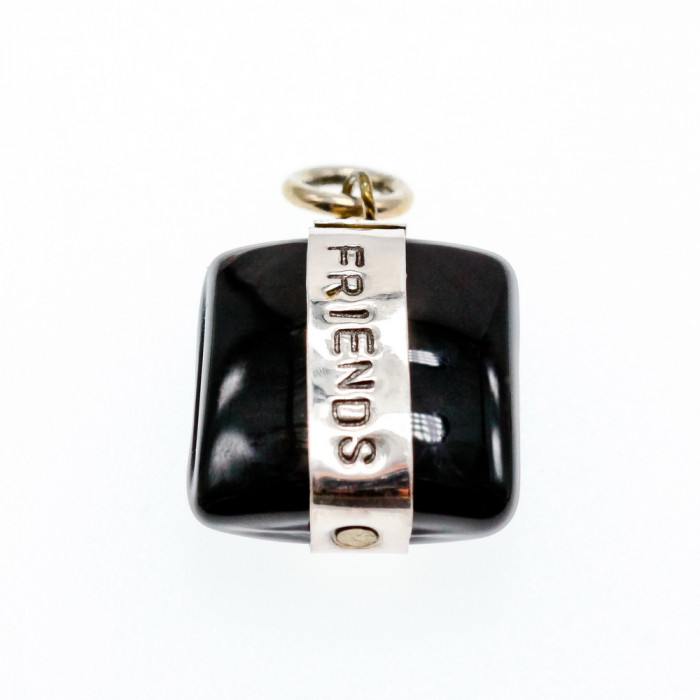 Sky Jewelry Серебряный  кулон с ониксом  Friends