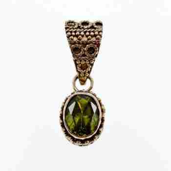 Sky Jewelry Серебряный кулон с султанитом  Винтаж