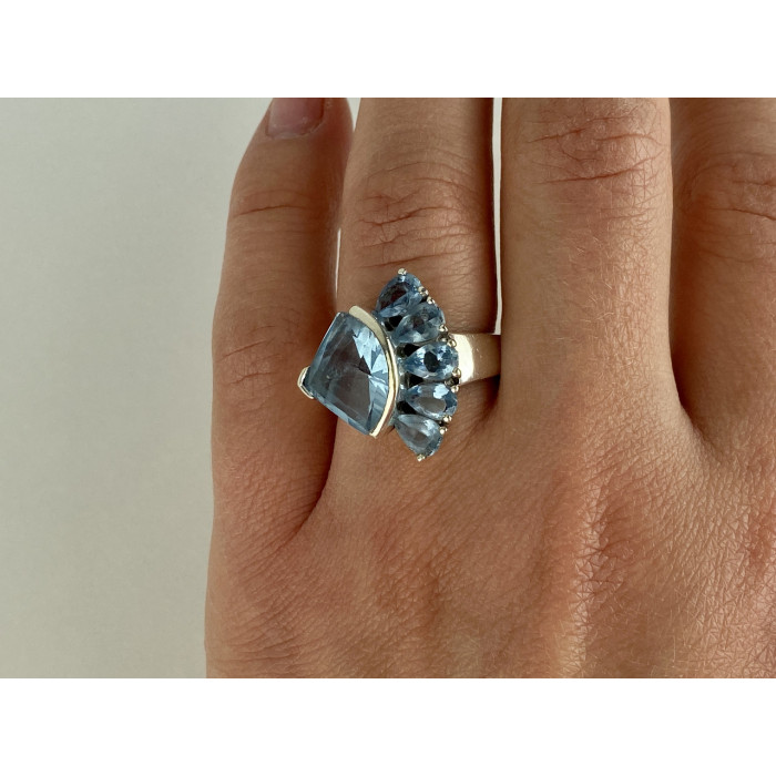 Sky Jewelry Серебряное Кольцо с камнями Голубая Шпинель     Желание