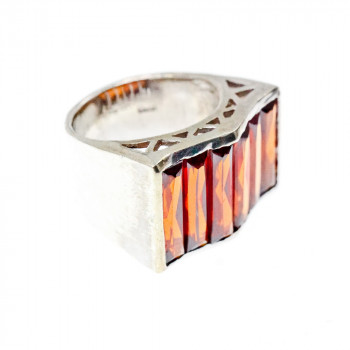 Sky Jewelry Серебряное кольцо с камнем спессартин    Восторг