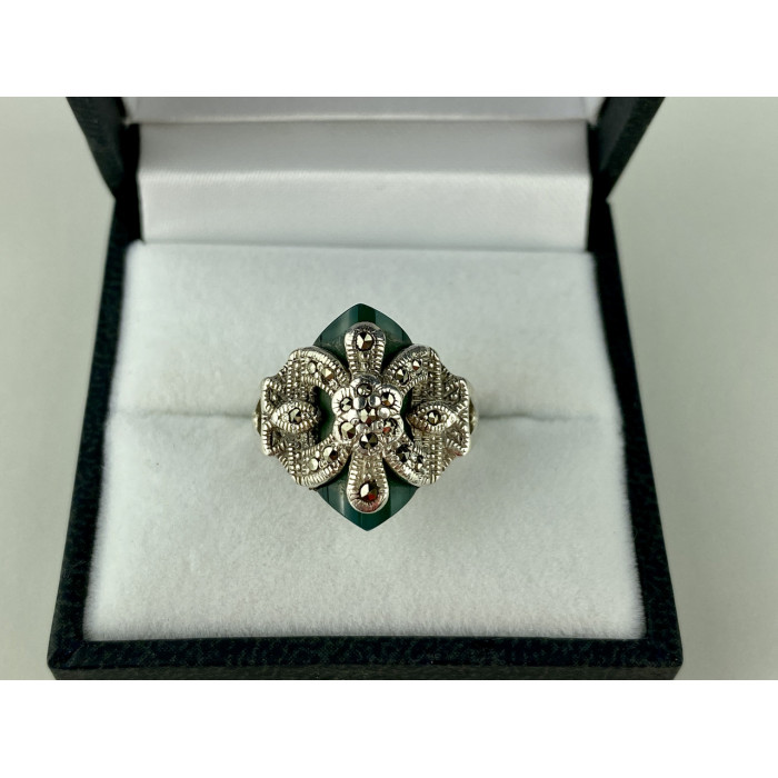 Sky Jewelry Серебряное кольцо с зеленым нефритом и камнями морион