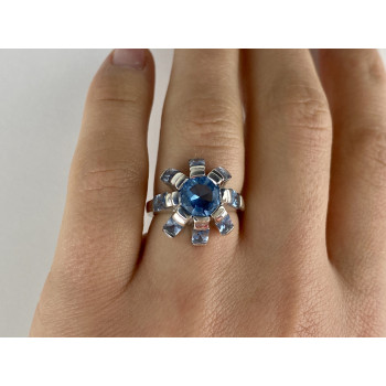 Sky Jewelry Серебряное кольцо с камнями голубая шпинель  Цветок