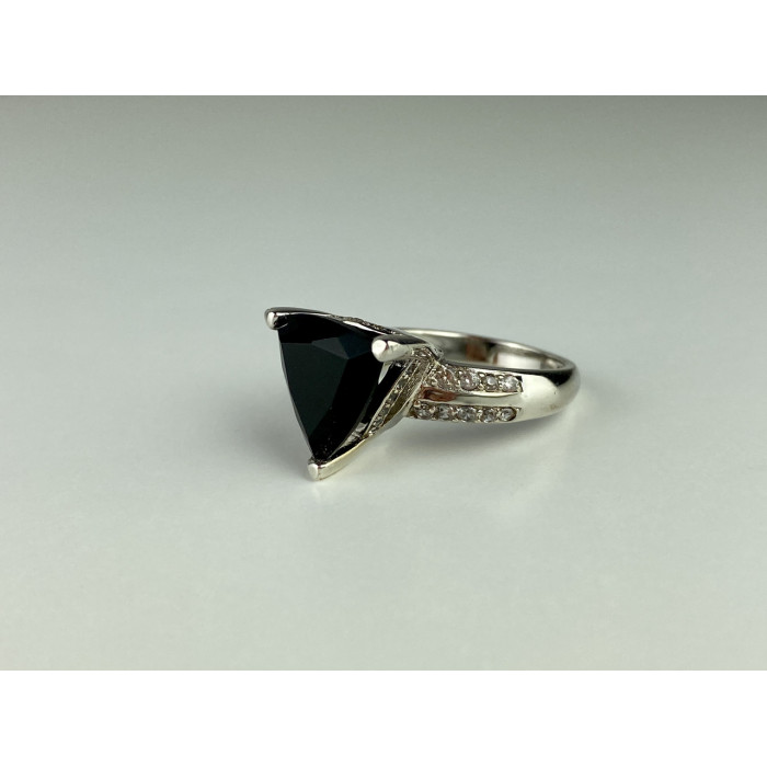 Sky Jewelry Серебряное кольцо с камнями черный нефрит и кварц   Классика