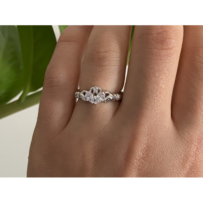 Sky Jewelry Серебряное кольцо 925 пробы с фианитами Любовь