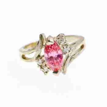 Sky Jewelry Кольцо из серебра с фианитами Нежность 221