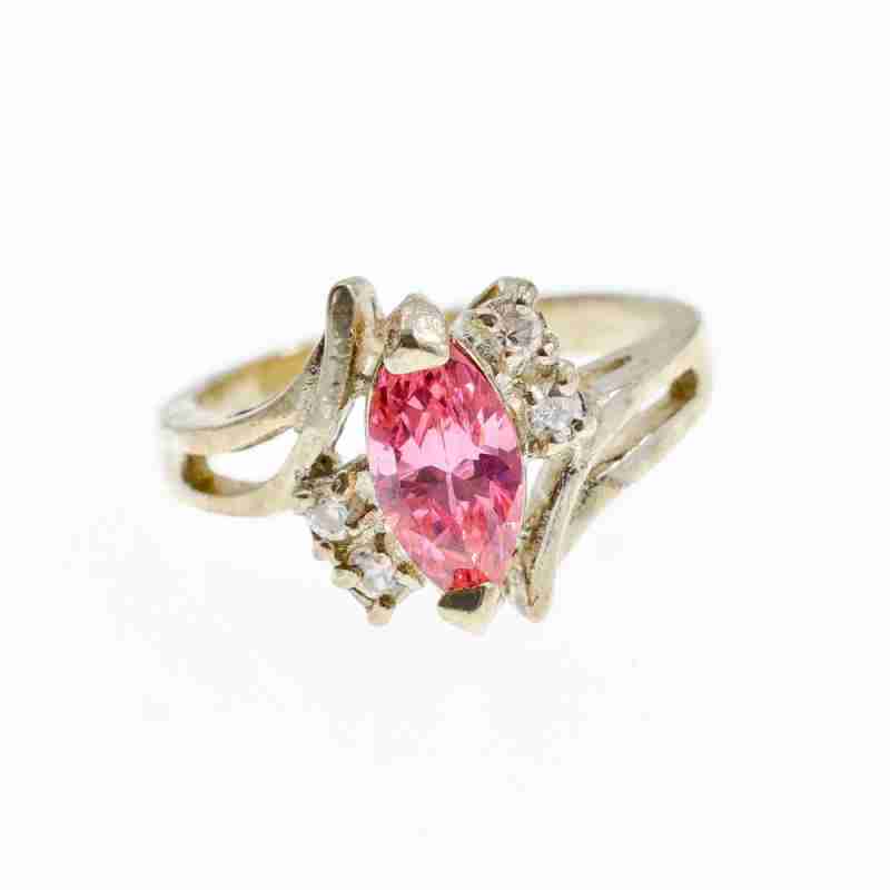 Sky Jewelry Кольцо из серебра с фианитами Нежность 221