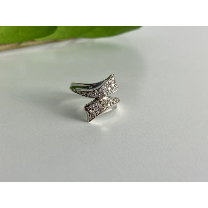 Sky Jewelry Кольцо из серебра с камнями кварц  Невесомость 7778