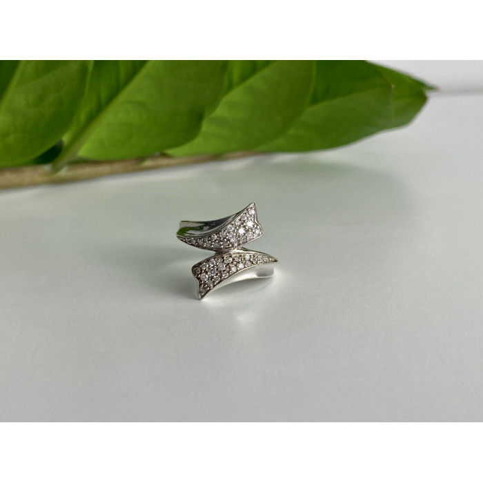 Sky Jewelry Кольцо из серебра с камнями кварц  Невесомость 7778