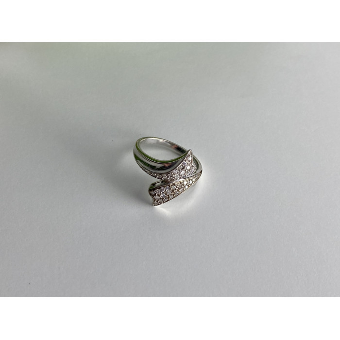 Sky Jewelry Кольцо из серебра с камнями кварц  Невесомость 7778