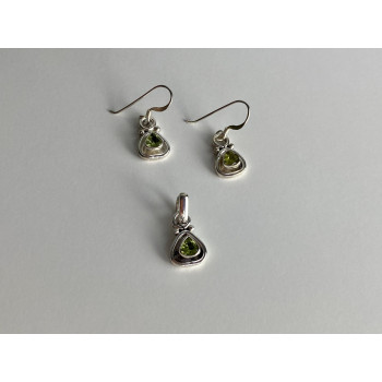 Sky Jewelry Набор из серебра с хризолитом