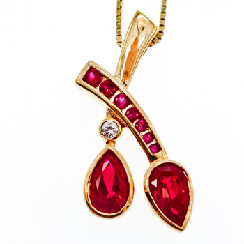 Sky Jewelry Серебряное ожерелье в позолоте с камнями рубеллит и фианит