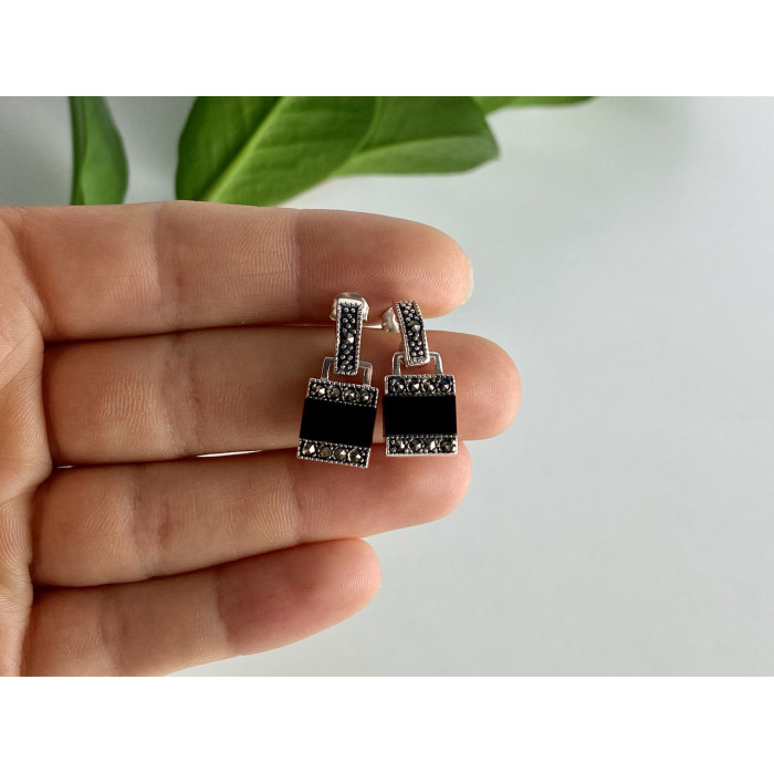 Sky Jewelry Серебряные серьги 925 проба со вставками из нефрита и марказита   Изумление