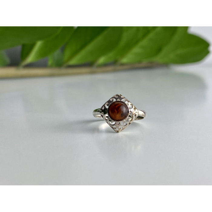 Sky Jewelry Кольцо из серебра с янтарем   Винтаж