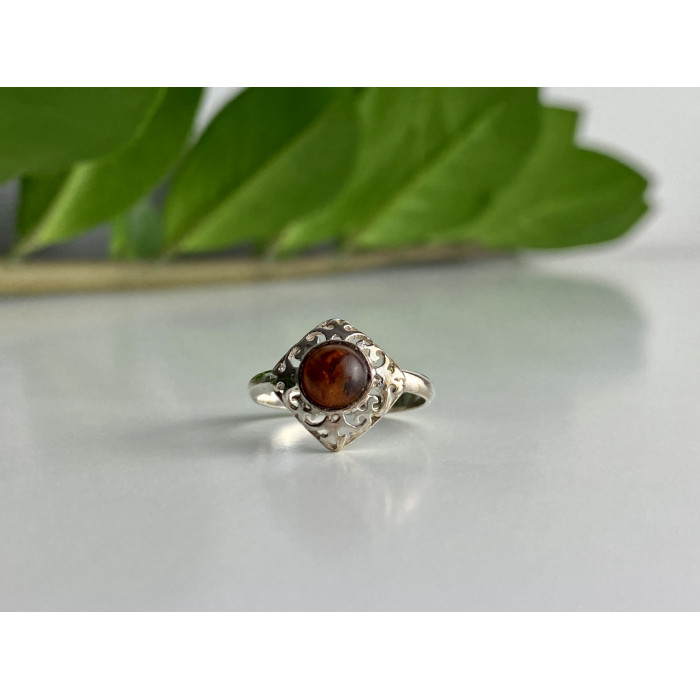 Sky Jewelry Кольцо из серебра с янтарем   Винтаж