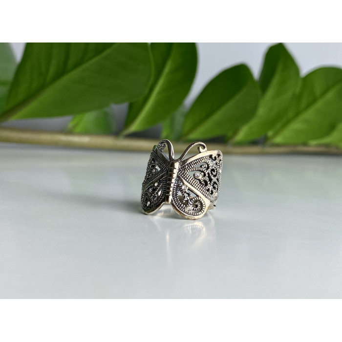 Sky Jewelry Серебряное кольцо с фианитами  Бабочка 777
