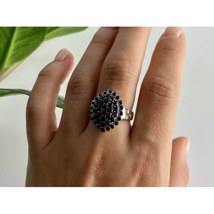 Sky Jewelry Серебряное кольцо с сапфиром и фианитом  Роскошь