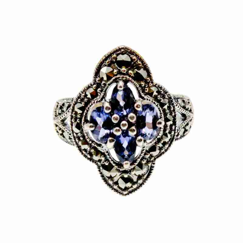 Sky Jewelry Серебряное кольцо с аметистом и марказитом  Винтаж