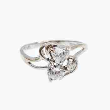 Sky Jewelry Серебряное кольцо 925 пробы с фианитами  Сердца