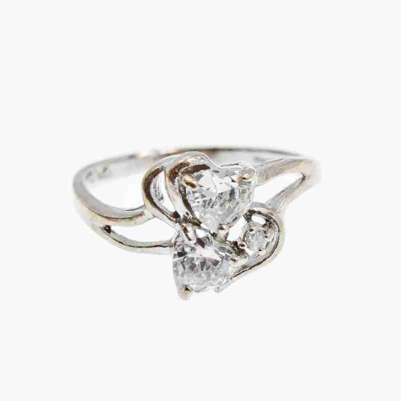 Sky Jewelry Серебряное кольцо 925 пробы с фианитами  Сердца
