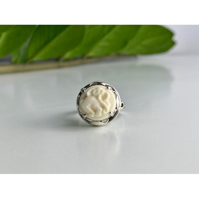 Sky Jewelry Серебряное кольцо со слоновой костью  Слон