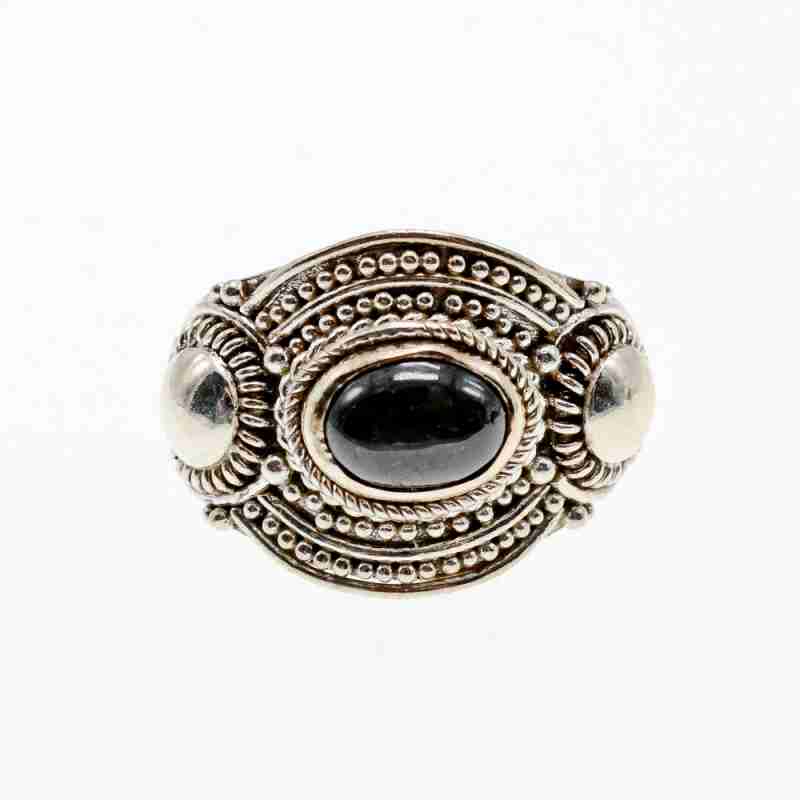 Sky Jewelry Серебряное кольцо с камнем звездчатый сапфир   Винтаж