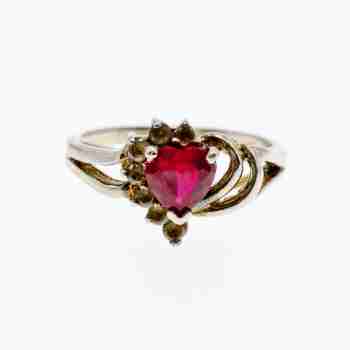 Sky Jewelry Серебряное кольцо с камнями Шпинель   Сердце