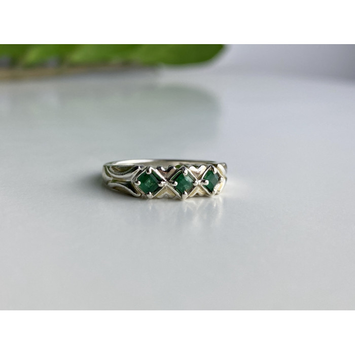 Sky Jewelry Серебряное кольцо с изумрудом   Нежность