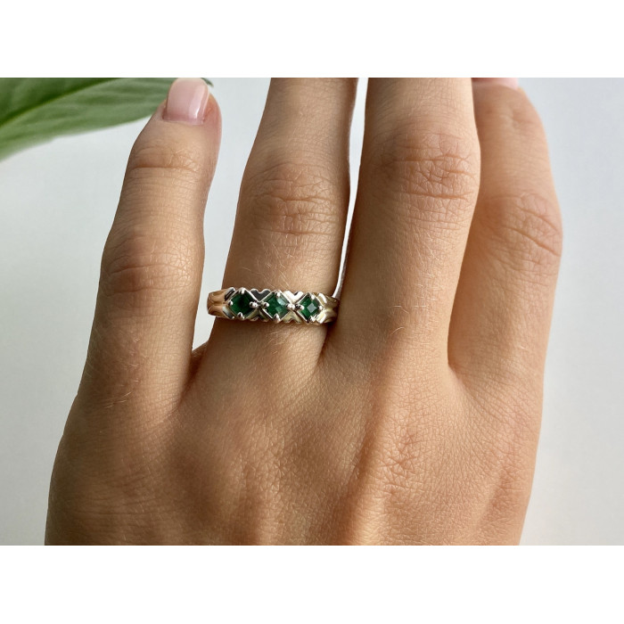 Sky Jewelry Серебряное кольцо с изумрудом   Нежность