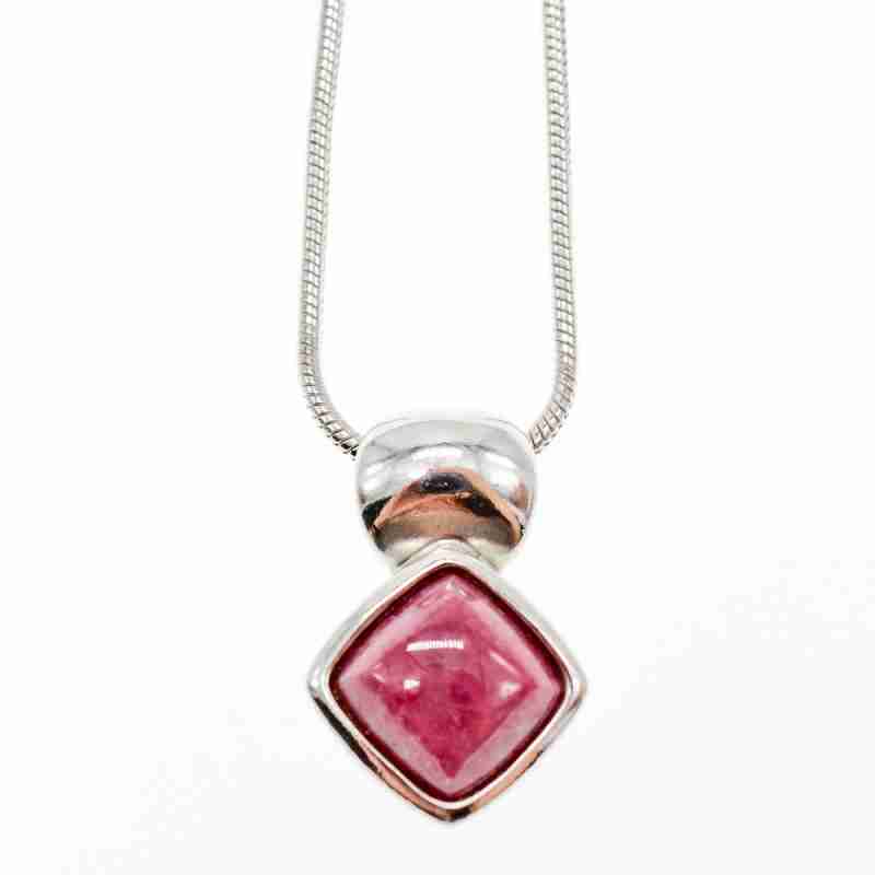 Sky Jewelry Серебряная цепочка с кулоном розовый агат