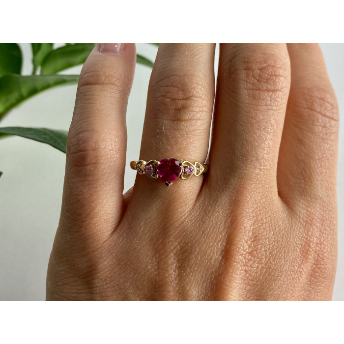 Sky Jewelry Золотое кольцо с камнями шпинель  Сердца