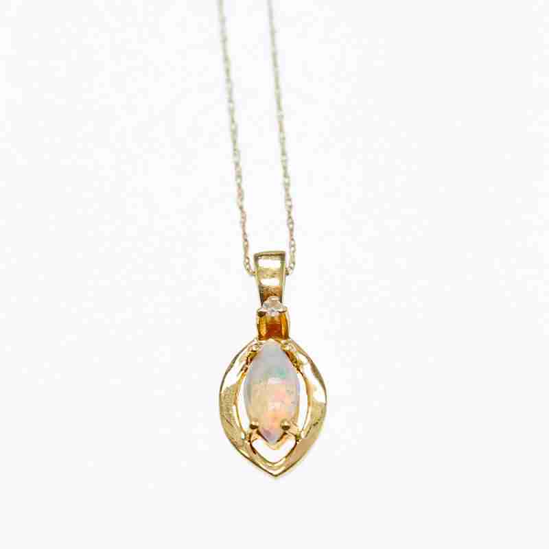 Sky Jewelry Золотая цепочка с кулоном опал и бриллиант  Сладость