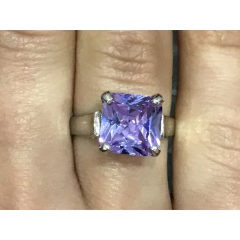 Sky Jewelry Серебряное кольцо с фиолетовым фианитом