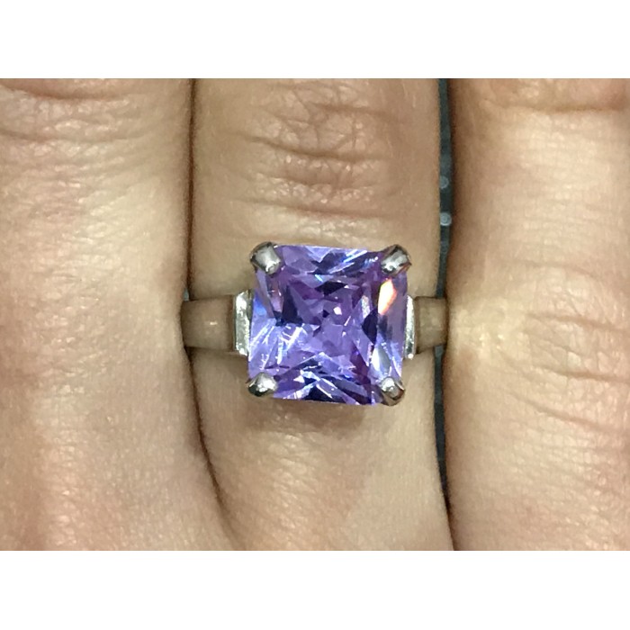 Sky Jewelry Серебряное кольцо с фиолетовым фианитом