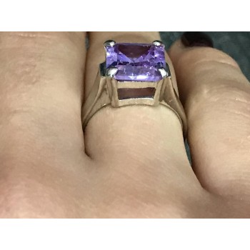 Sky Jewelry Серебряное кольцо с фиолетовым фианитом