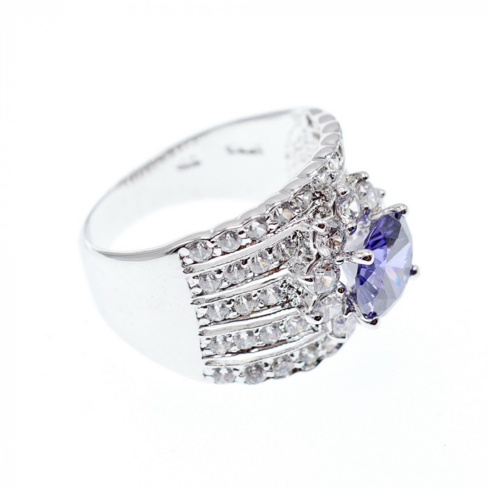 Sky Jewelry Серебряное кольцо с фианитами  Королева