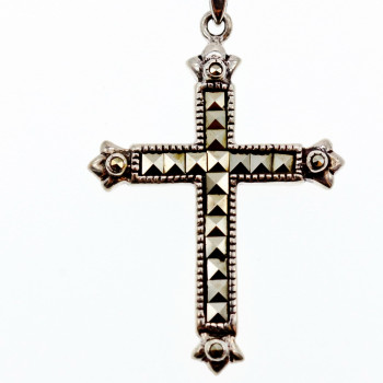 Sky Jewelry Серебряная цепочка с крестиком камни морион