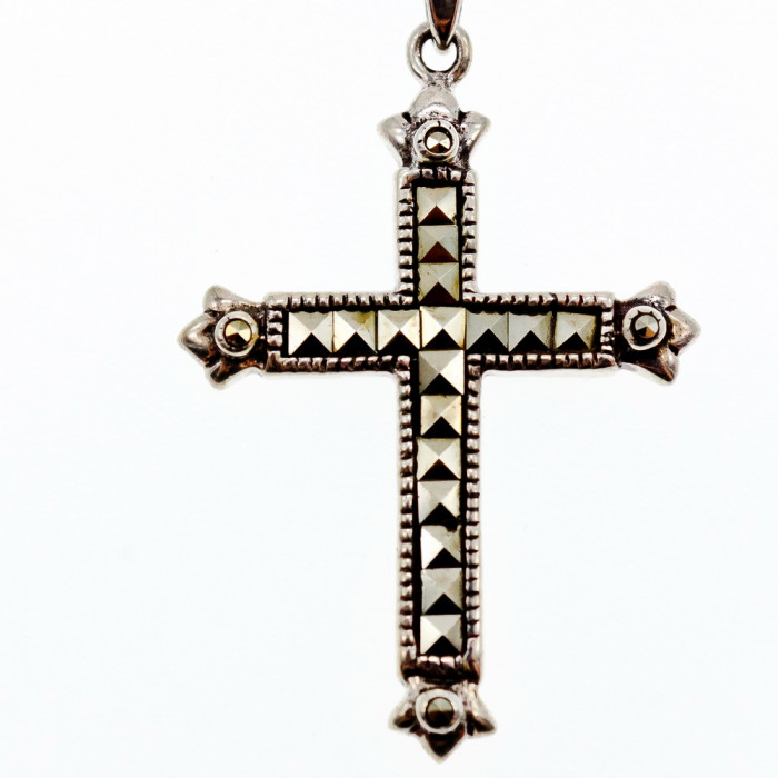 Sky Jewelry Серебряная цепочка с крестиком камни морион