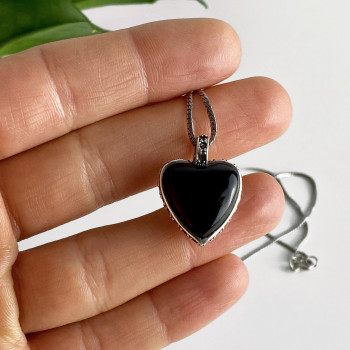 Sky Jewelry Серебряное цепочка с кулоном камни нефрит и перламутр  Сердце