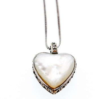 Sky Jewelry Серебряное цепочка с кулоном камни нефрит и перламутр  Сердце
