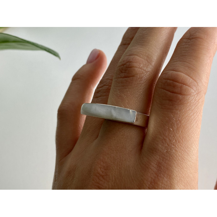 Sky Jewelry Серебряное кольцо с перламутром  Уникальность