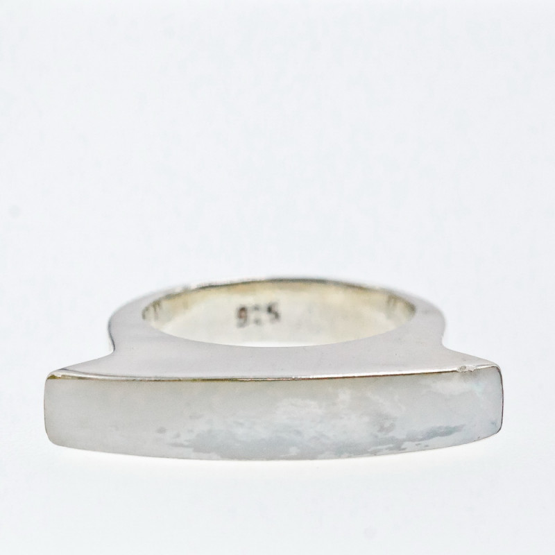 Sky Jewelry Серебряное кольцо с перламутром  Уникальность