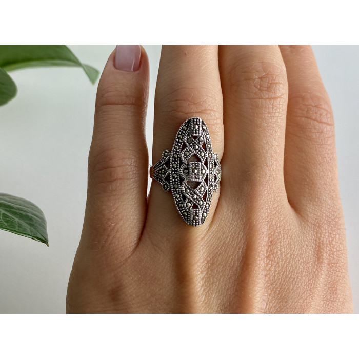 Sky Jewelry Серебряное кольцо с камнями морион  Невесомость