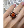 Sky Jewelry Кольцо из серебра с янтарем и гранатом  Восхищение