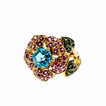Sky Jewelry Серебряное кольцо в позолоте с топазом хризолитом и шпинелью  Цветы
