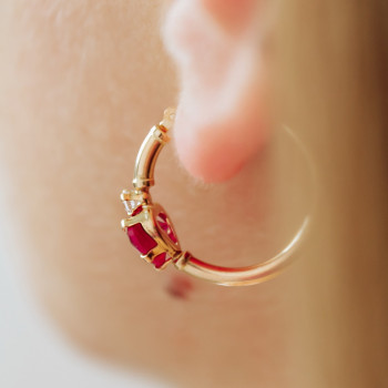 Sky Jewelry Золотые серьги с рубинами и бриллиантами  Сердца