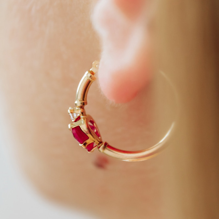 Sky Jewelry Золотые серьги с рубинами и бриллиантами  Сердца