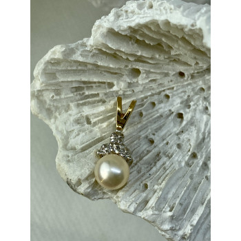 Sky Jewelry Золотой кулон с жемчугом и бриллиантами